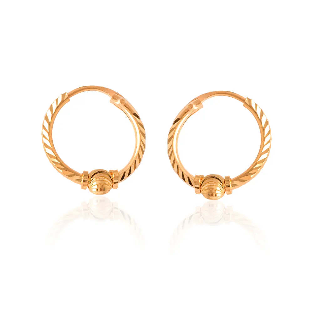 Ladies gold earring