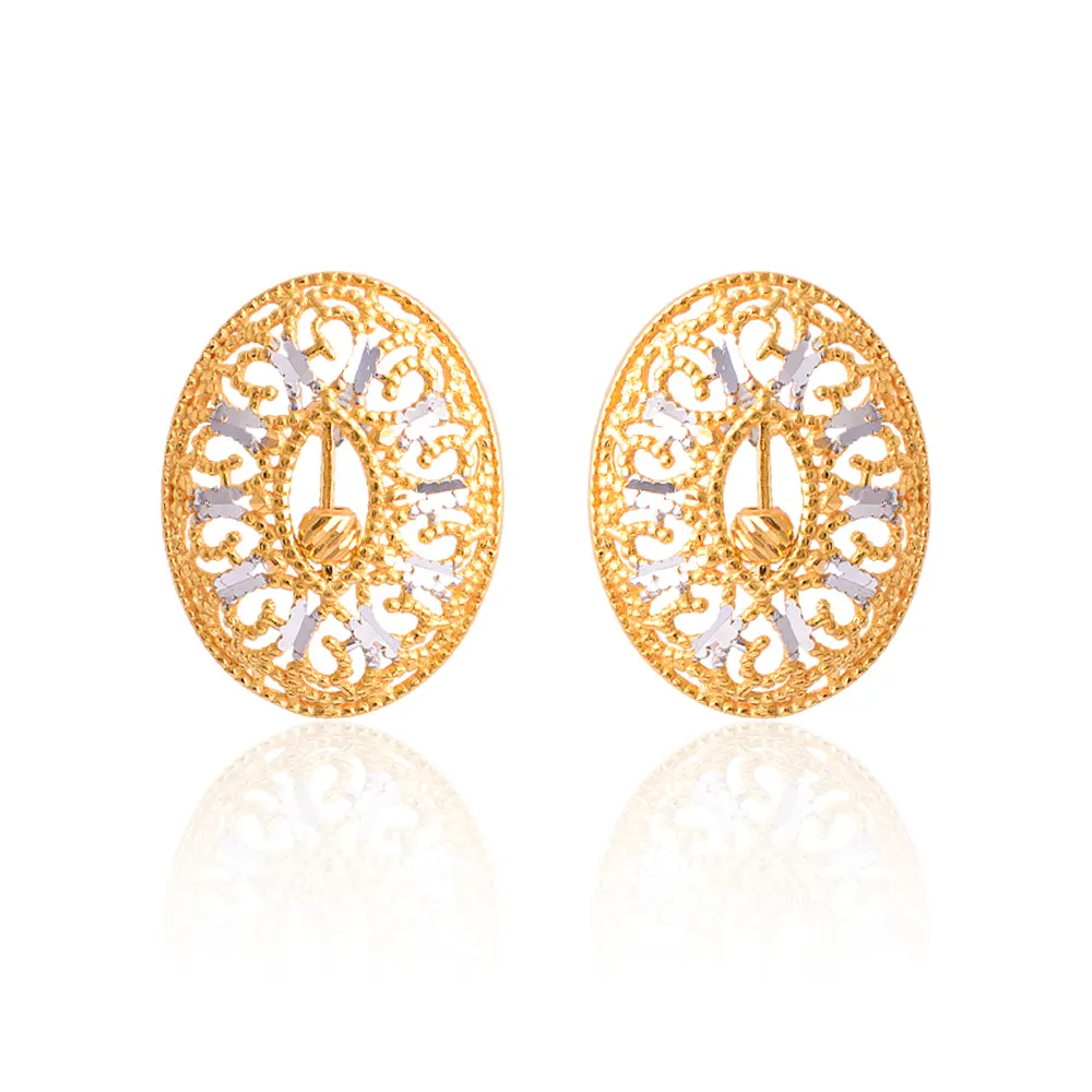 Ladies gold earring