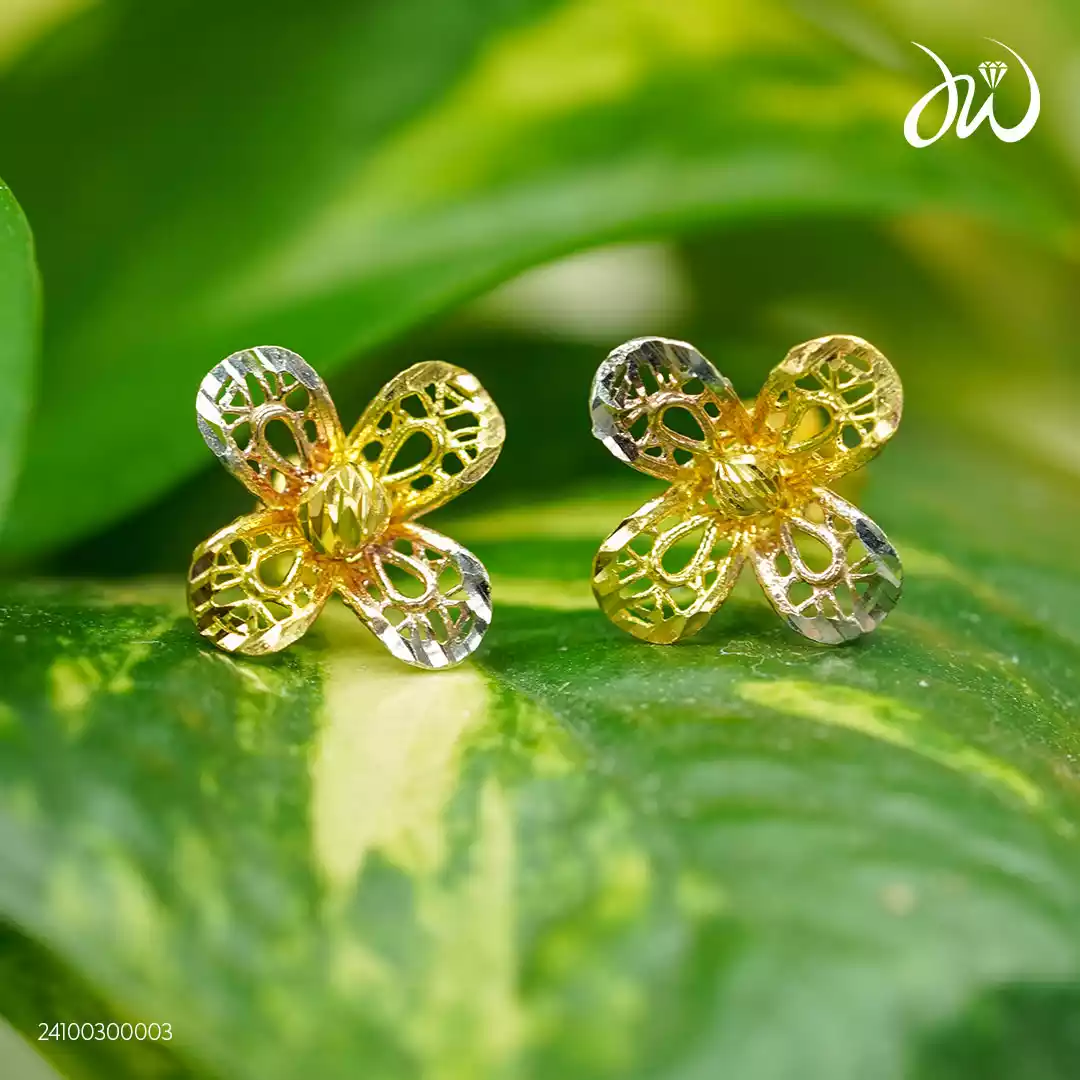 Ladies gold earring
Design no: EARR21074