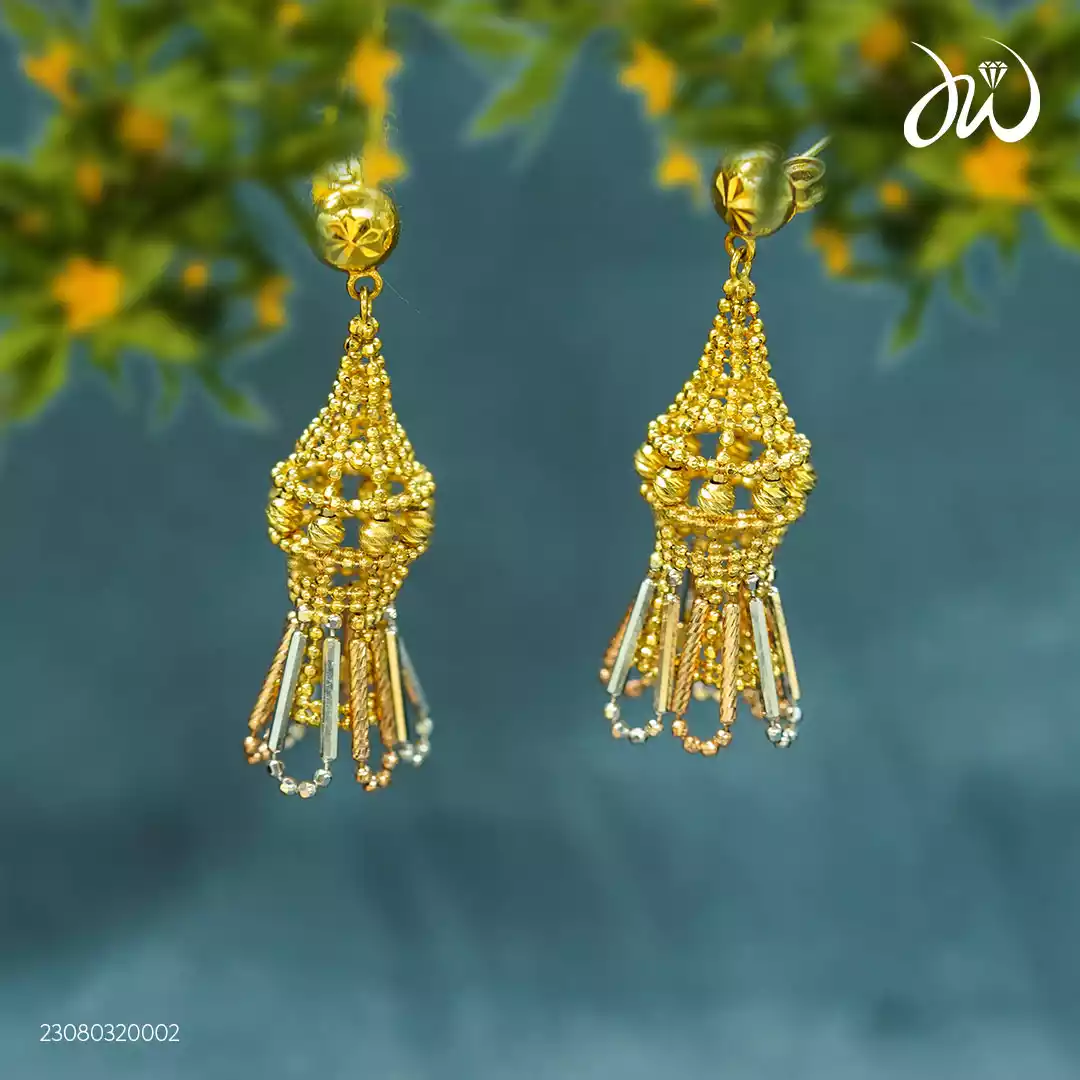 Ladies gold earring
Design no: NECK15077